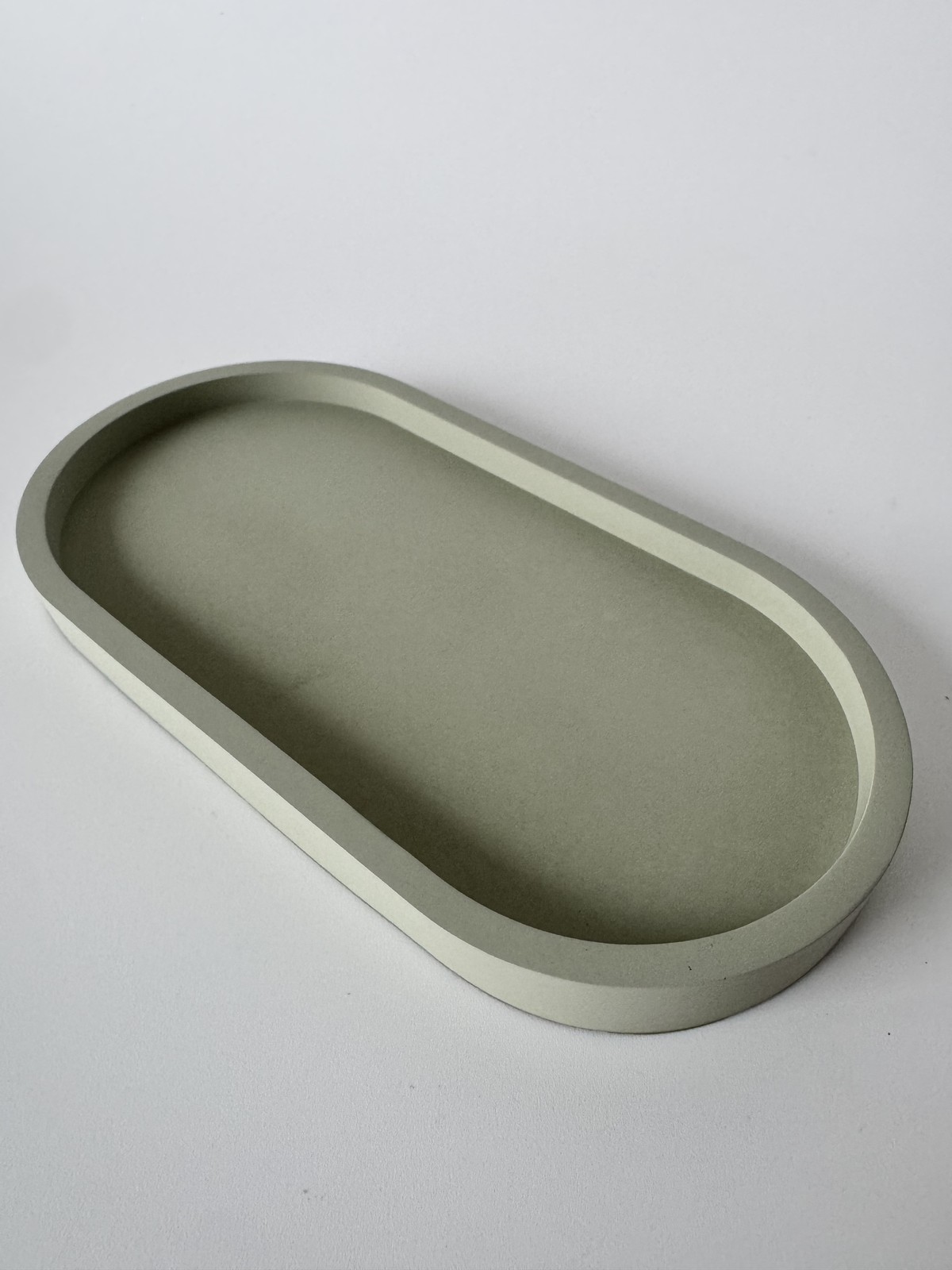 Capsule Catchall Tray